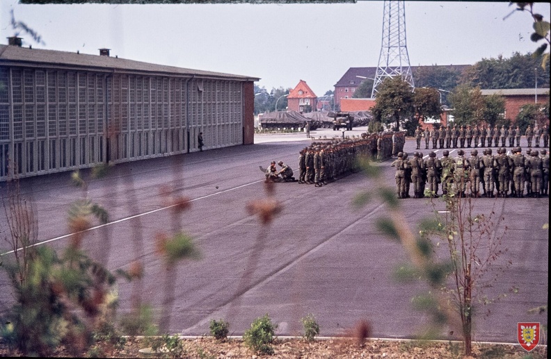 1976 - Bataillonsübergabe PzArtBtl 165 019