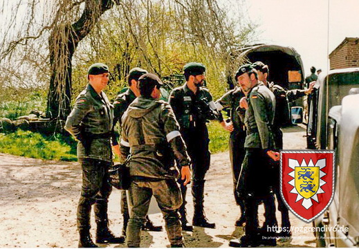 Uebung Schwarzer Panther - 1987 - Bataillonsführung von Olt Muus, Mj. V. Kortzfleisch, Hptm. Sättler und rechts der Kdr. 