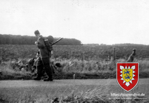 100km Marsch PzGrenBtl 162 0008 a
