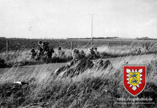 100km Marsch PzGrenBtl 162 0007 a