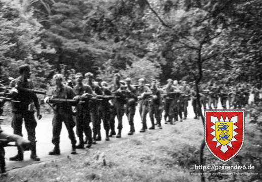 100km Marsch PzGrenBtl 162 0019 a