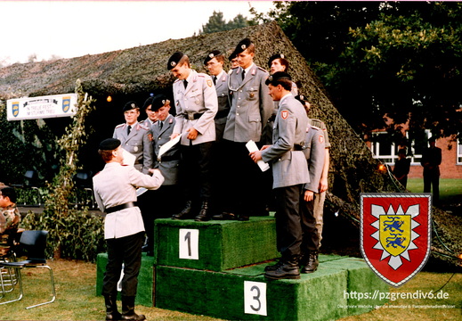 Patenschaftsübernahme der 3./PzBtl 181 mit Gnutz - Siegerehrung 1. Platz beim Eil- und Gepäckamrsch