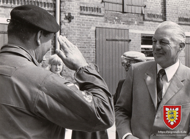 1976 Dürreeinsatz Oberst Hentschel meldet Ministerpräsident Stoltenberg