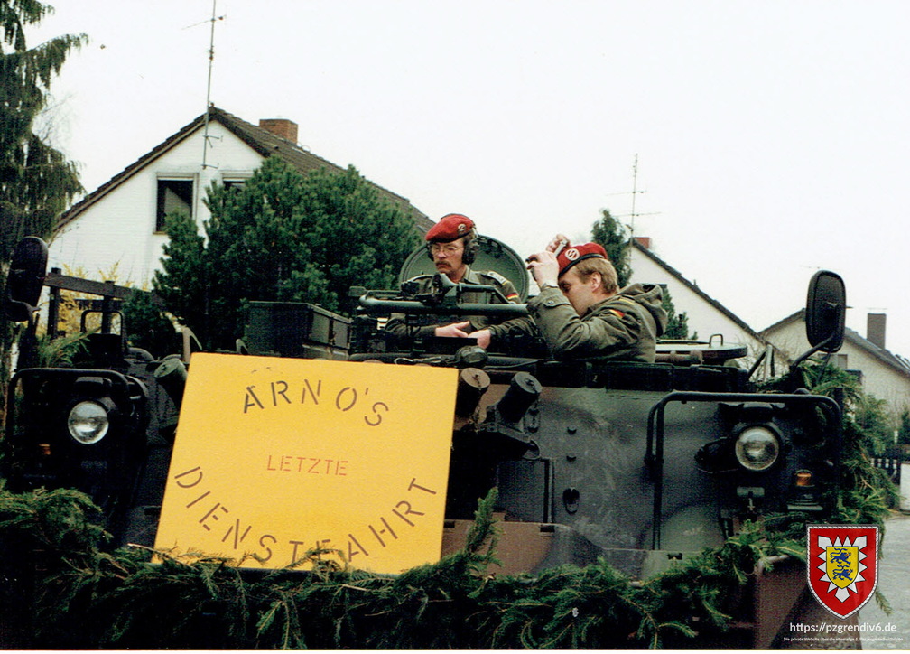 1992-03-27 - Verabschiedung SF Arno Langner (1 Kp - InstZgFhr) (2)