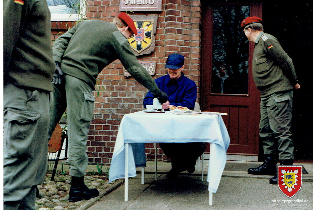1992-03-27 - Verabschiedung SF Arno Langner (1 Kp - InstZgFhr) (14)