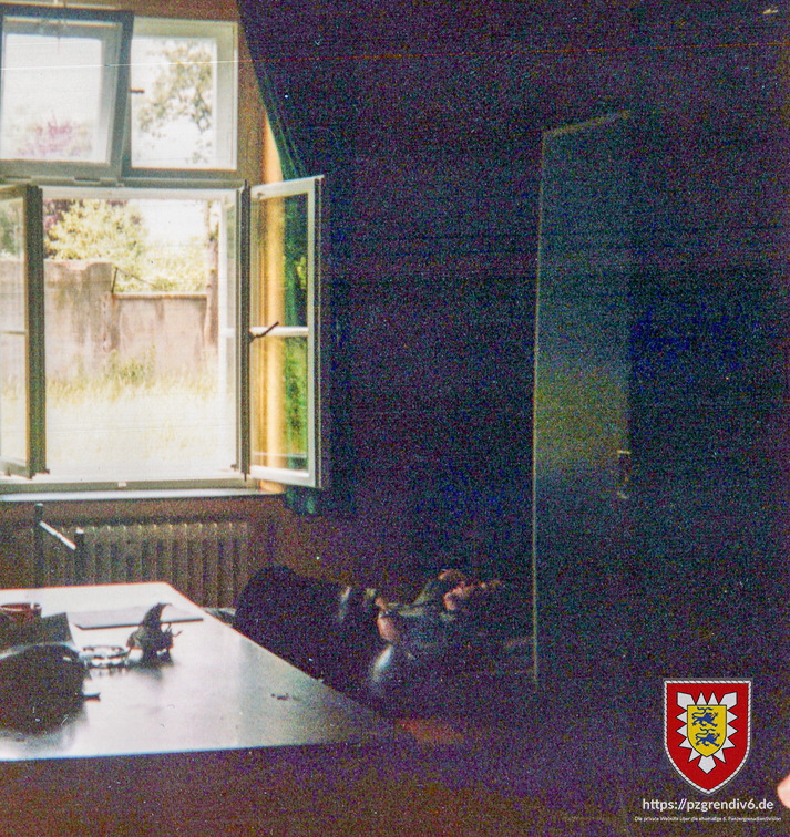 1977-01 - Stube in der Bisnarmck Kaserne von Nobert, Axel, Kerstin und Klaus - 003