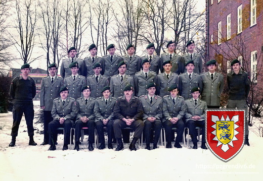 1985-01 - Foto PzMrs Zug 5-66 Grundausbildung