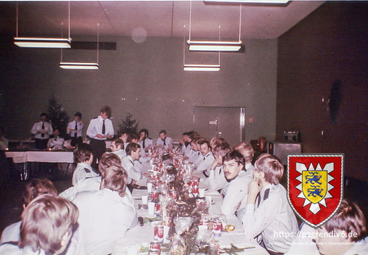 3 66 1981 Weihnachtsfeier und Beförderung 01